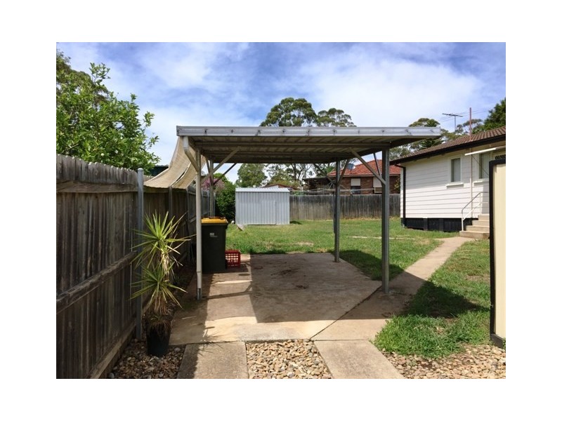 12 Karoola Street, Busby NSW 2168