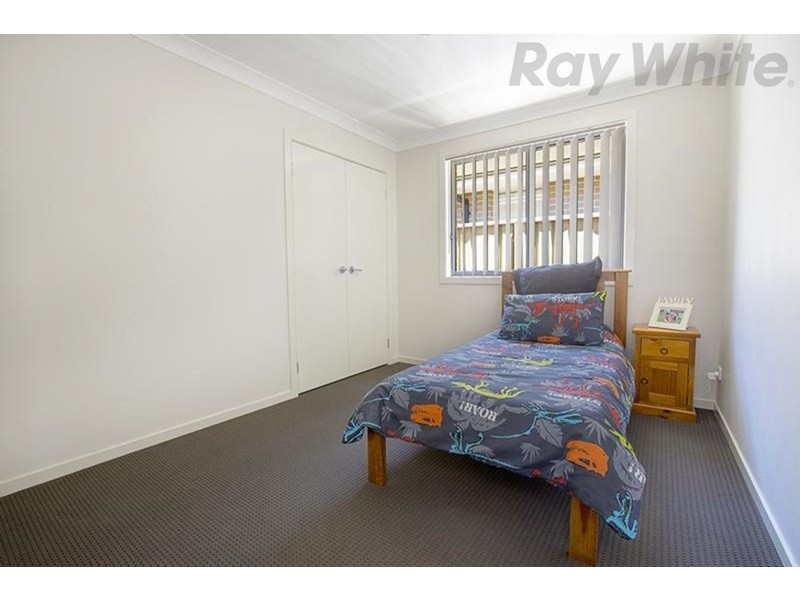 7 Follet Avenue, Middleton Grange NSW 2171