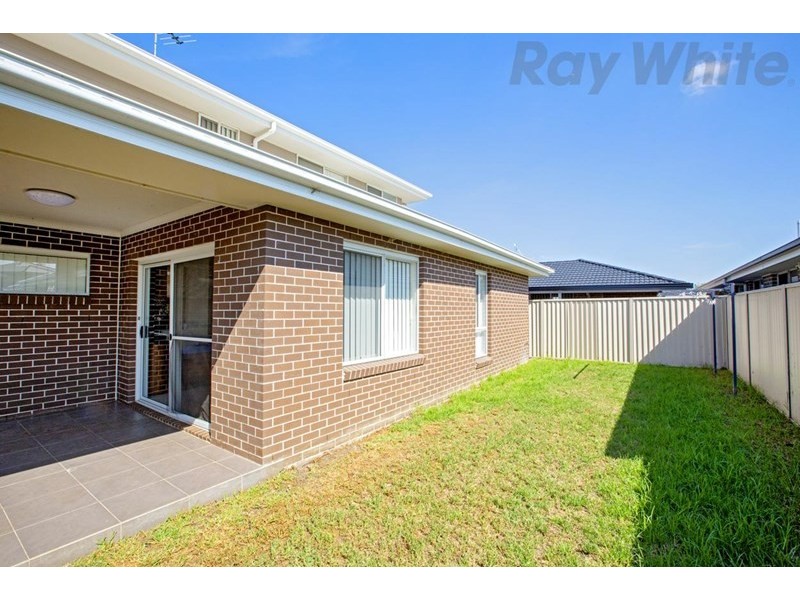13 Leeton Road, Hinchinbrook NSW 2168