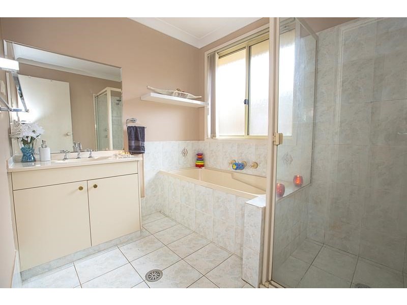 1 Palana Close, West Hoxton NSW 2171
