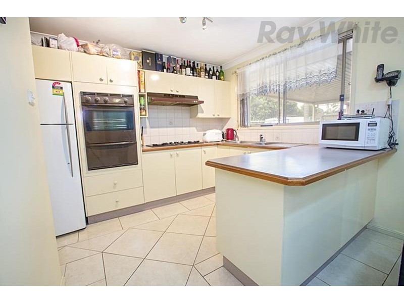 10 Bower-Bird Street, Hinchinbrook NSW 2168