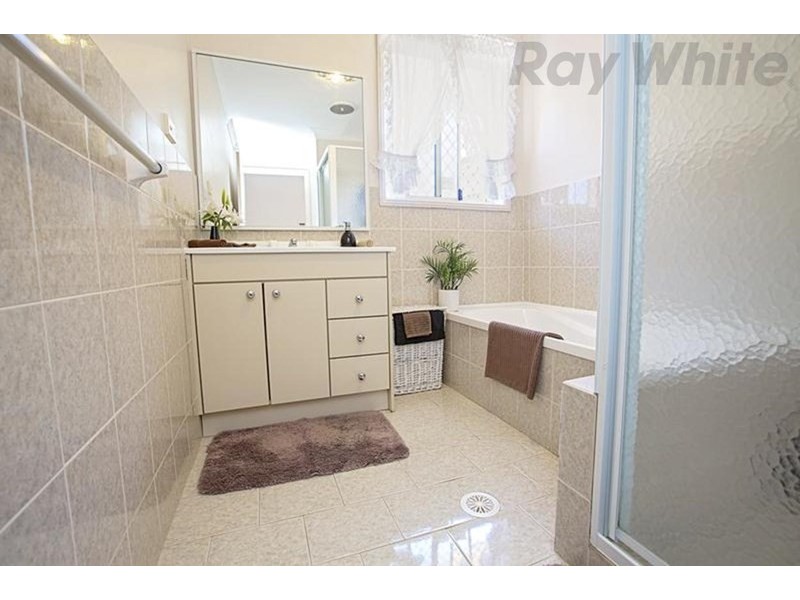 2/37-39 Boomerang Road, Edensor Park NSW 2176