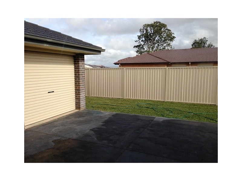 6 Ambrose Street, Oran Park NSW 2570