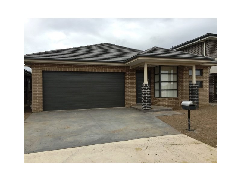 25 INVERELL Avenue, Hinchinbrook NSW 2168