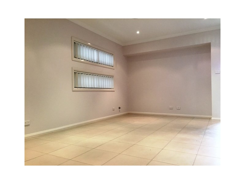 25 INVERELL Avenue, Hinchinbrook NSW 2168