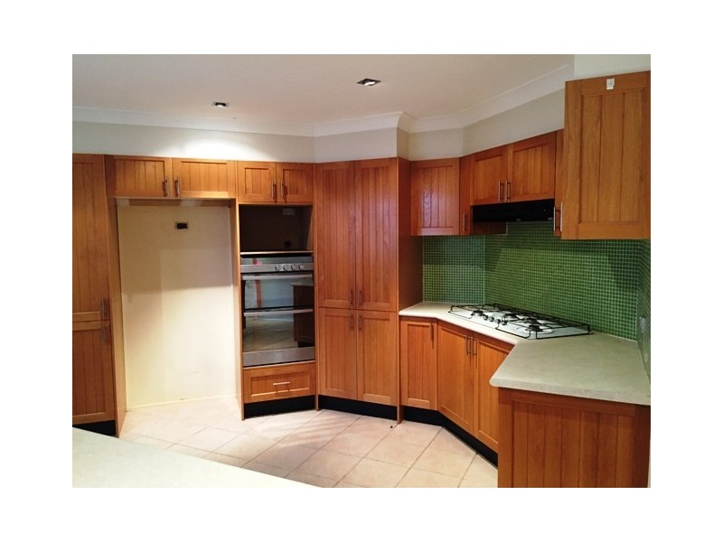 10 Snell Place, West Hoxton NSW 2171