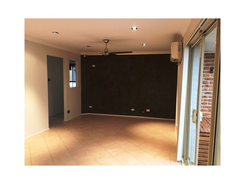 10 Snell Place, West Hoxton NSW 2171