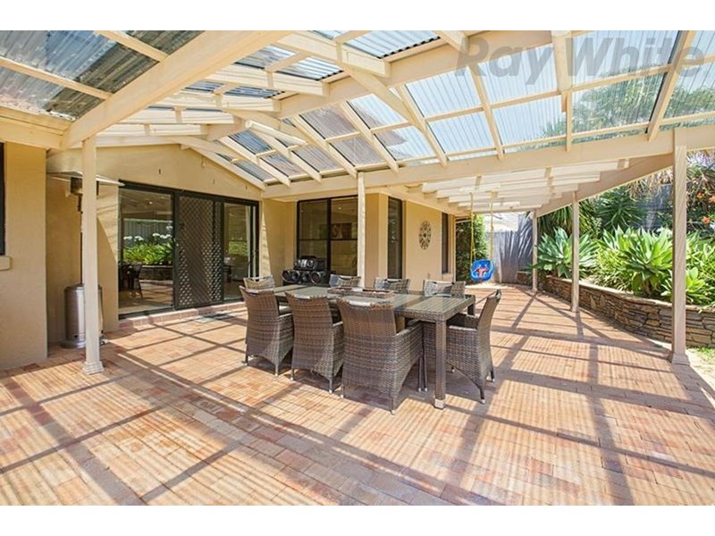 8 Davina Crescent, Cecil Hills NSW 2171