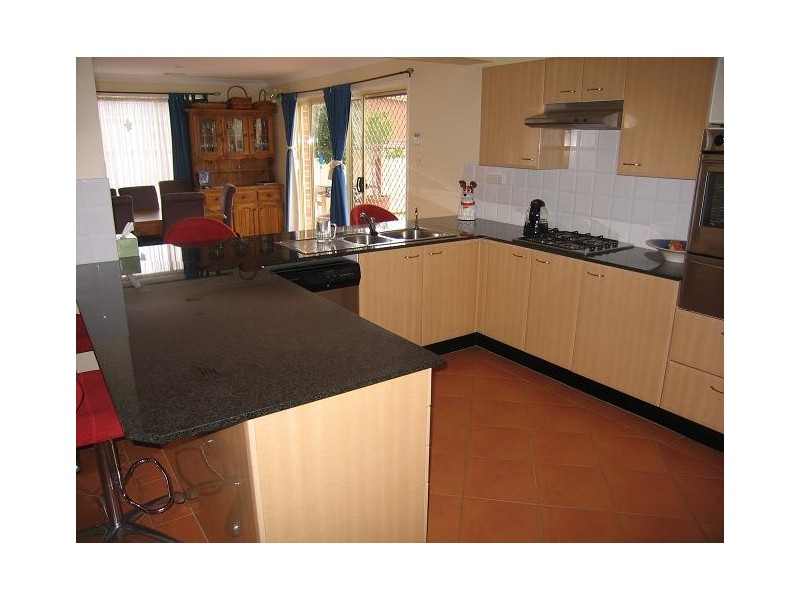 West Hoxton NSW 2171