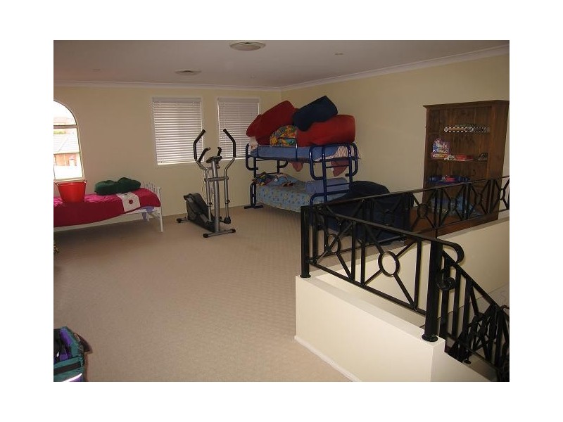 West Hoxton NSW 2171