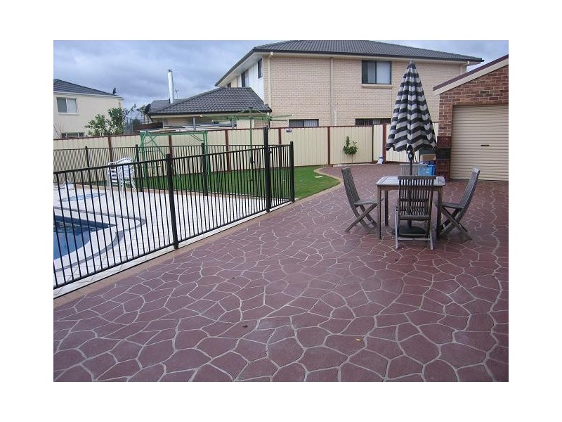 West Hoxton NSW 2171