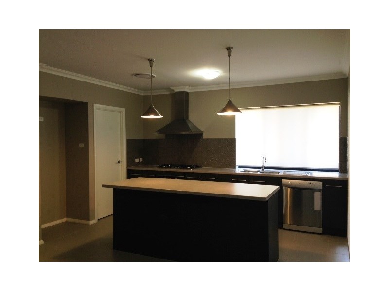 9 Leeuwin Road, Catherine Field NSW 2557