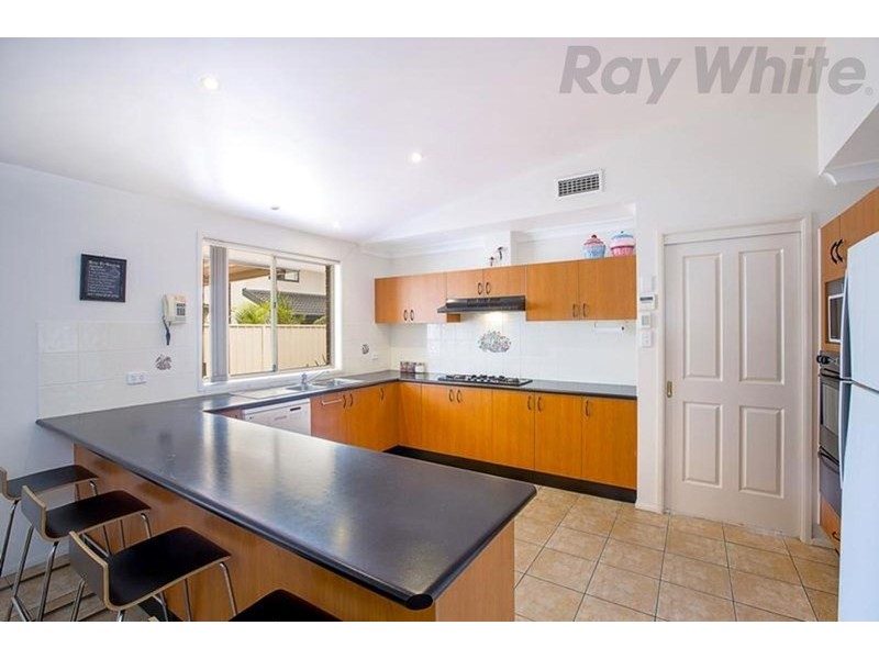 14 Mackeys Street, Horningsea Park NSW 2171