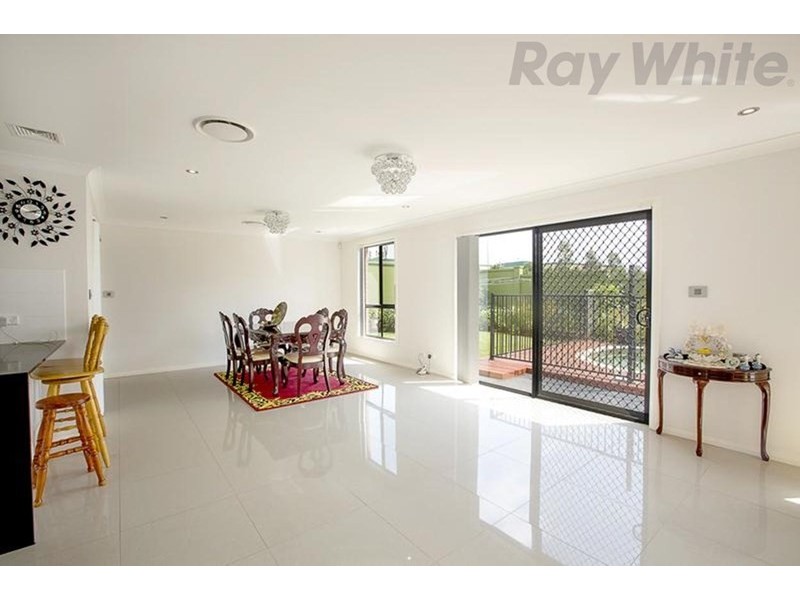 1 Ruse Place, Carnes Hill NSW 2171