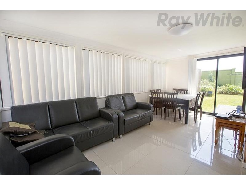 1 Ruse Place, Carnes Hill NSW 2171