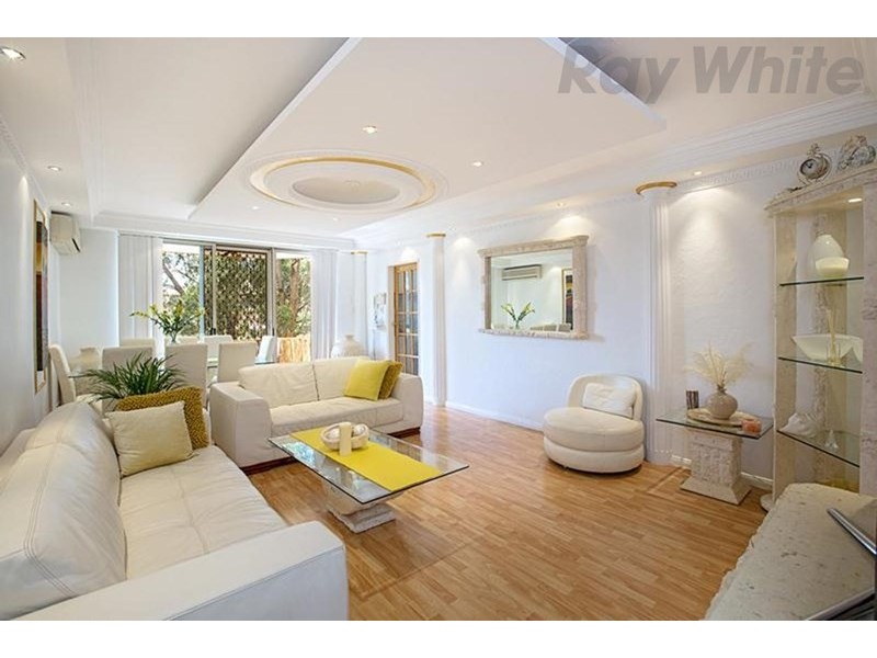 7/3 Riverpark Drive, Liverpool NSW 2170