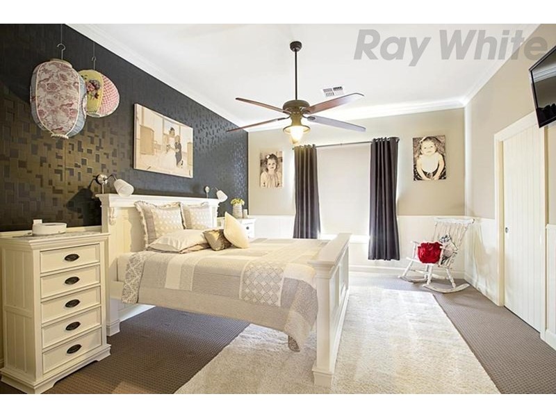 1 Bridgewater Boulevard, Camden Park NSW 2570