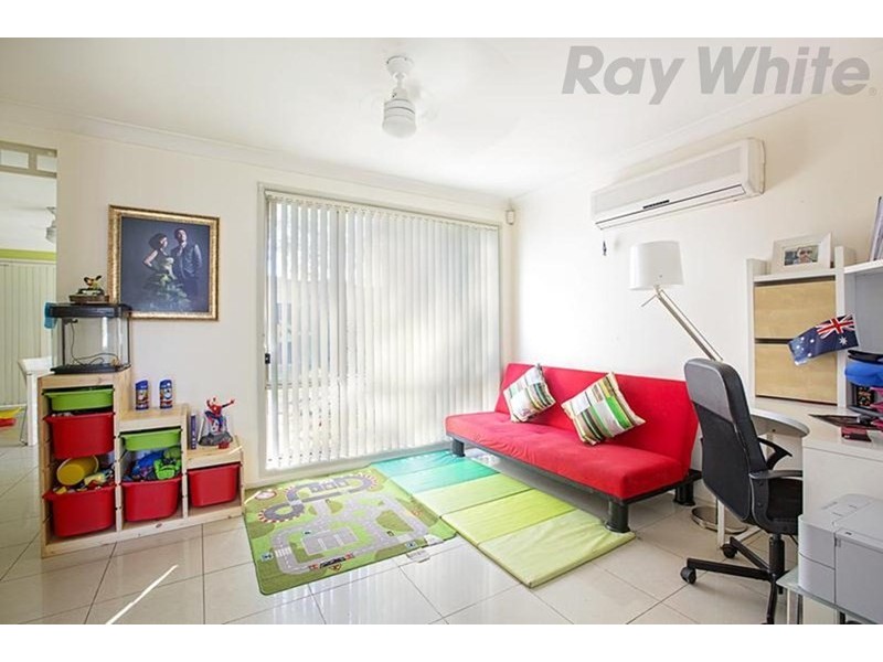 8 Bulmann Place, Horningsea Park NSW 2171