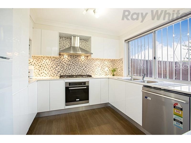 3/12-15 Heron Place, Hinchinbrook NSW 2168