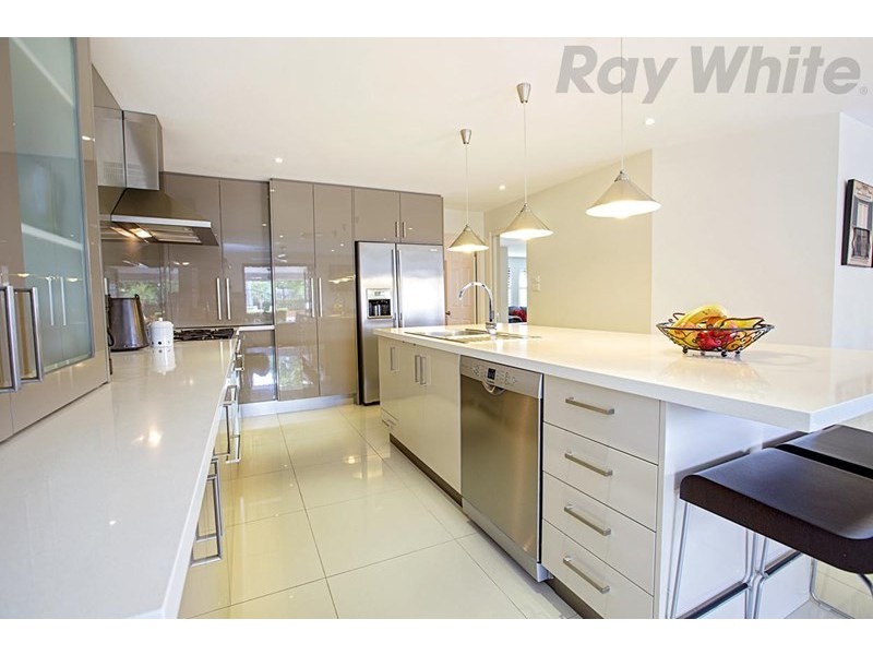 10 Andrews Circuit, Horningsea Park NSW 2171