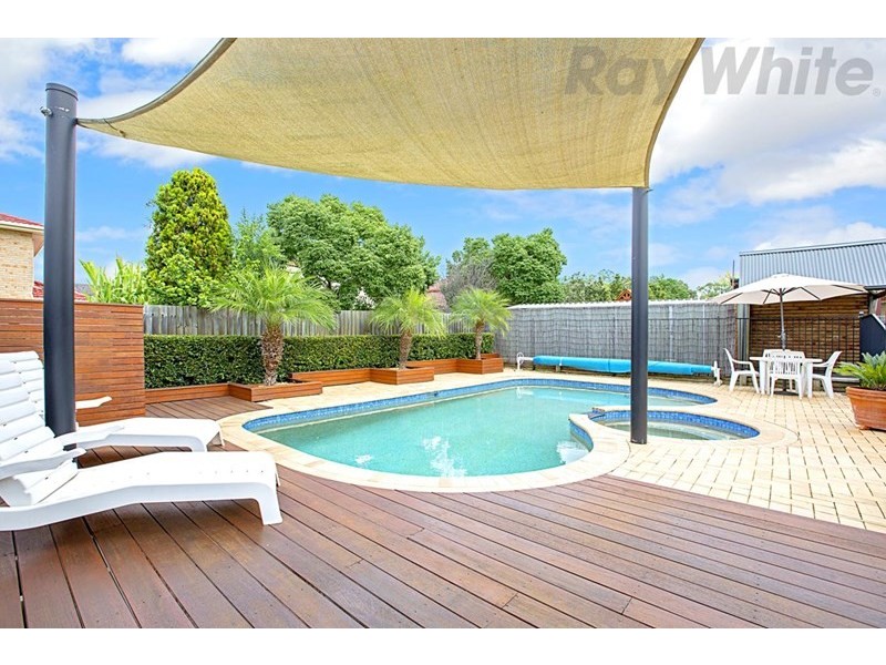 10 Andrews Circuit, Horningsea Park NSW 2171