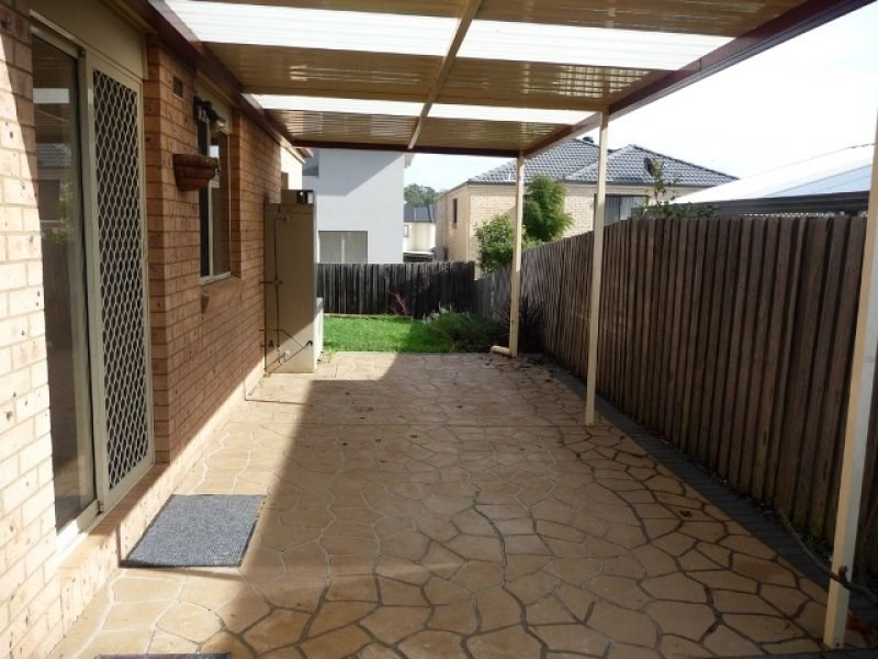 15 Dowling Street, West Hoxton NSW 2171