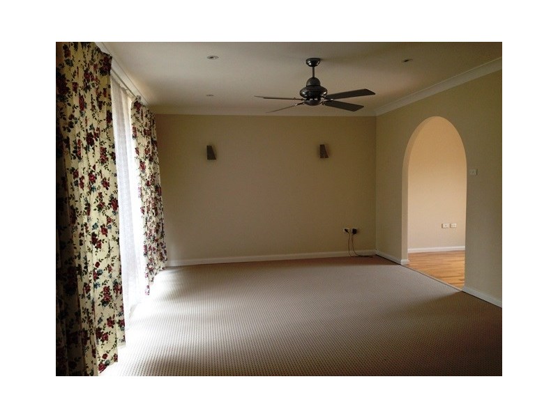 West Hoxton NSW 2171