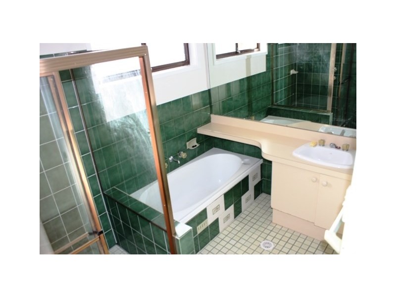 West Hoxton NSW 2171