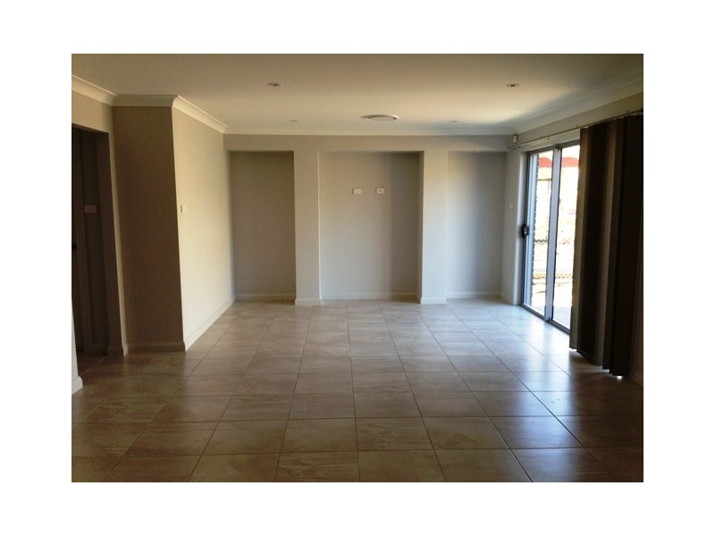 Middleton Grange NSW 2171