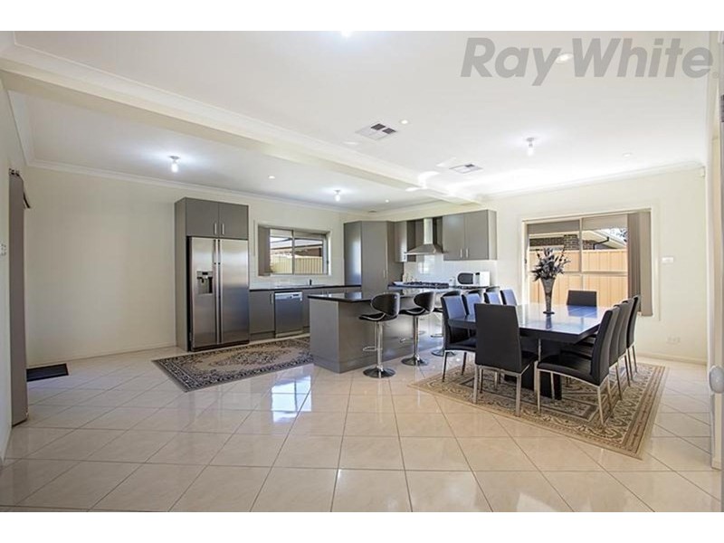 22 Daquino Place, Carnes Hill NSW 2171