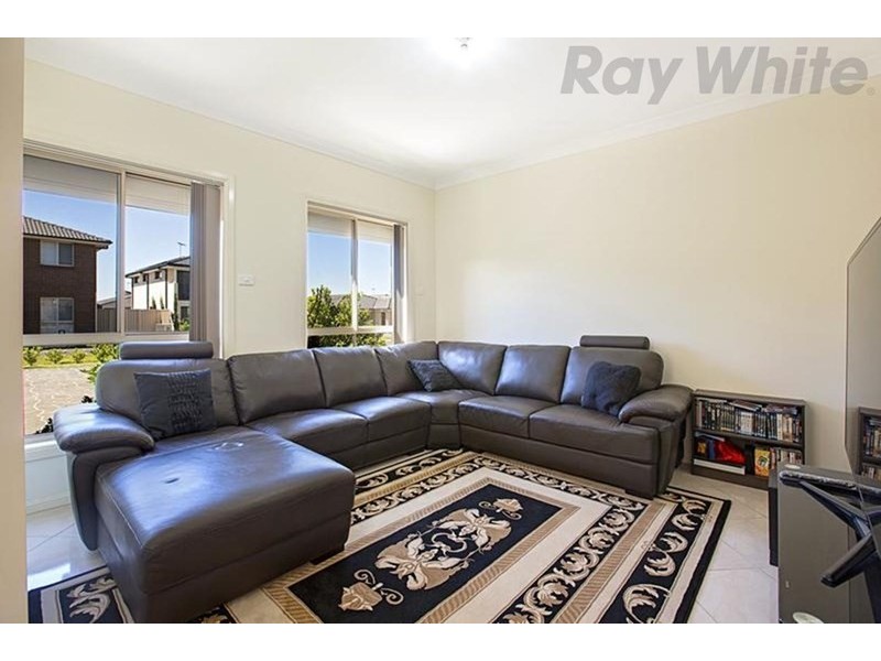 22 Daquino Place, Carnes Hill NSW 2171