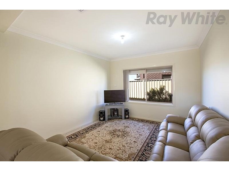 22 Daquino Place, Carnes Hill NSW 2171