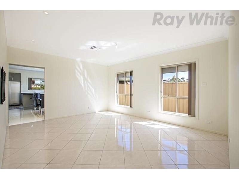 22 Daquino Place, Carnes Hill NSW 2171