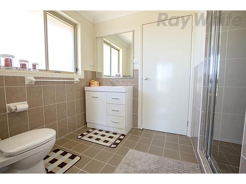 22 Daquino Place, Carnes Hill NSW 2171