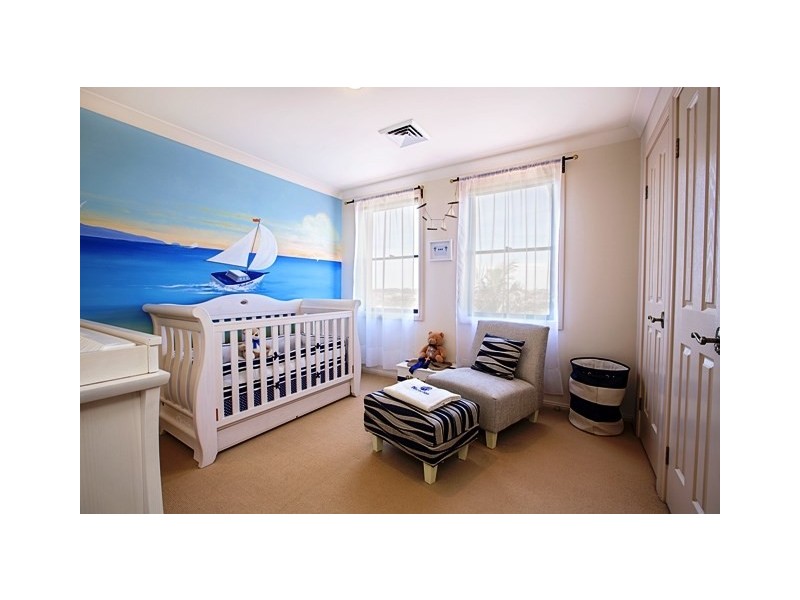 8 Davina Close, Cecil Hills NSW 2171