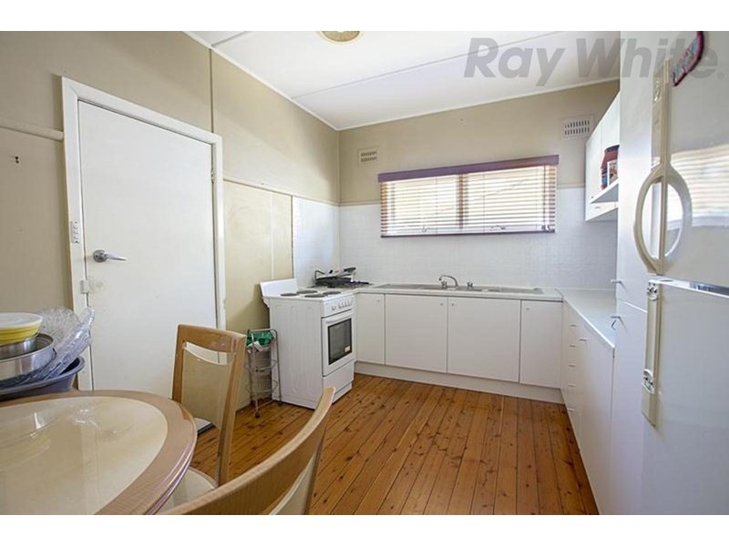 11 Twentieth Avenue, Hoxton Park NSW 2171