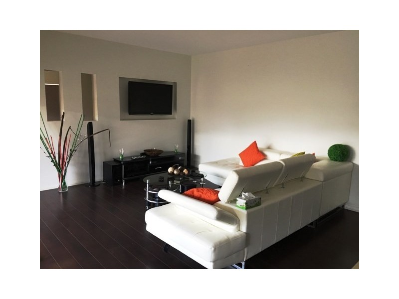 5 Carden Street, Oran Park NSW 2570