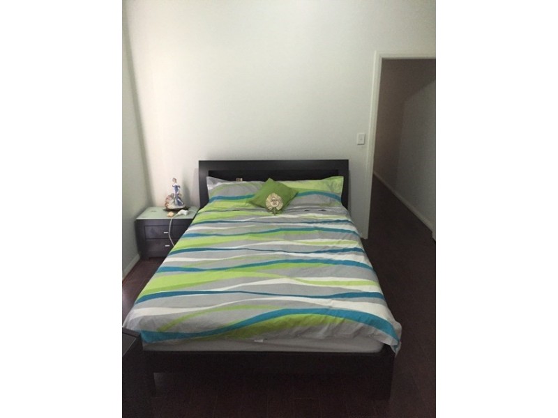 5 Carden Street, Oran Park NSW 2570