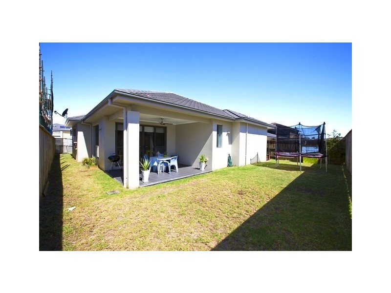 16 Conway Drive, West Hoxton NSW 2171