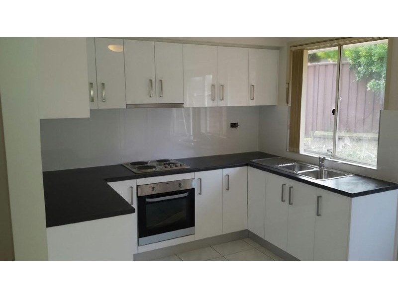 44 Sartor Cresent, Bossley Park NSW 2176