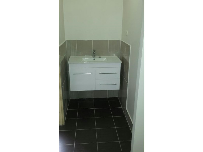 44 Sartor Cresent, Bossley Park NSW 2176