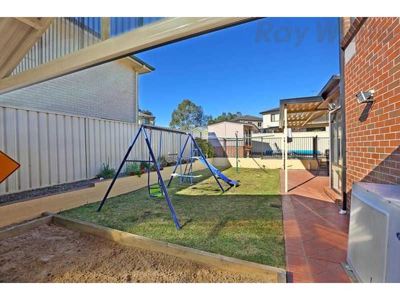 65 Lycett Avenue, West Hoxton NSW 2171