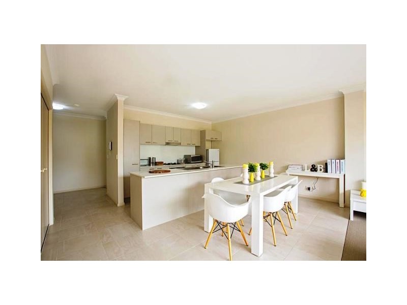 2/145 Memorial Avenue, Liverpool NSW 2170