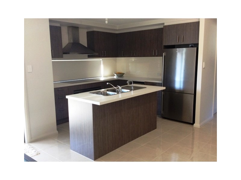 23 Geoghegan Court, Oran Park NSW 2570