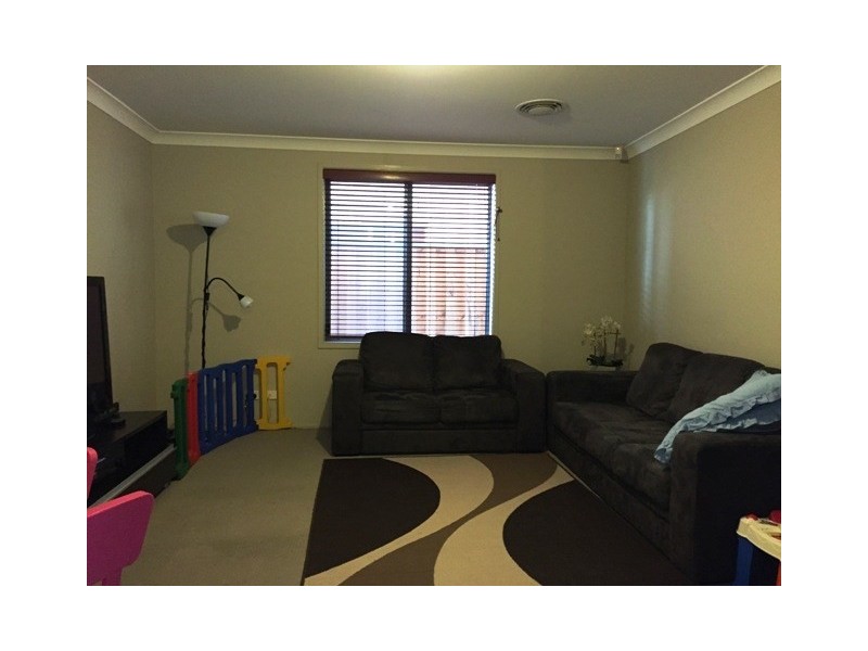 40 Stansmore Avenue, Prestons NSW 2170