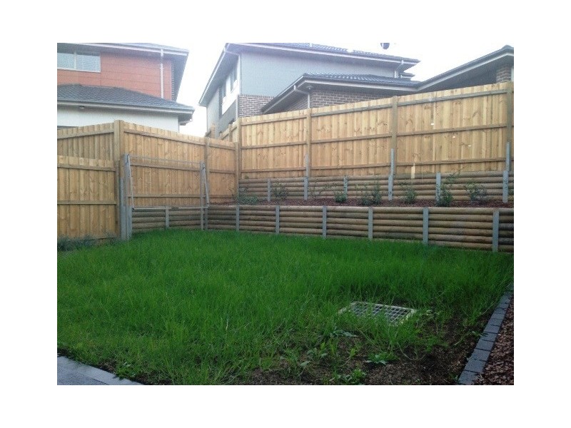 10 Boyden Street, Middleton Grange NSW 2171