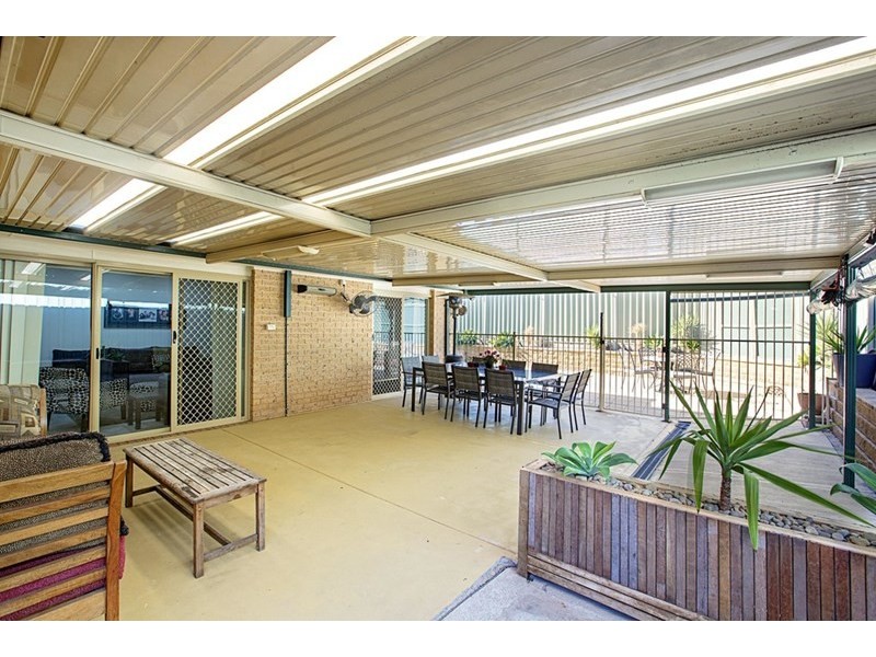 86 Jacaranda Crescent, Casula NSW 2170