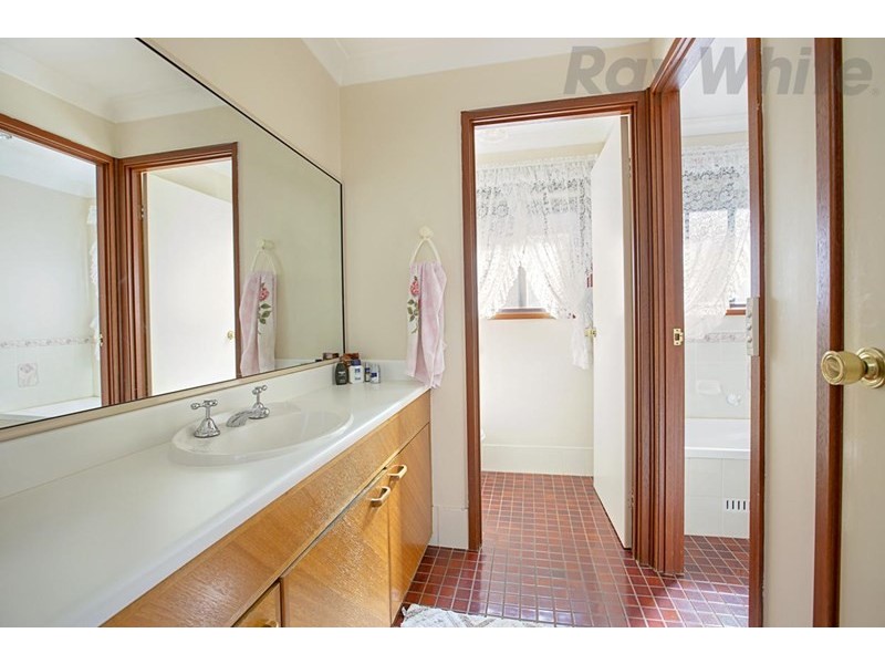 1 Rottnest Avenue, Hinchinbrook NSW 2168