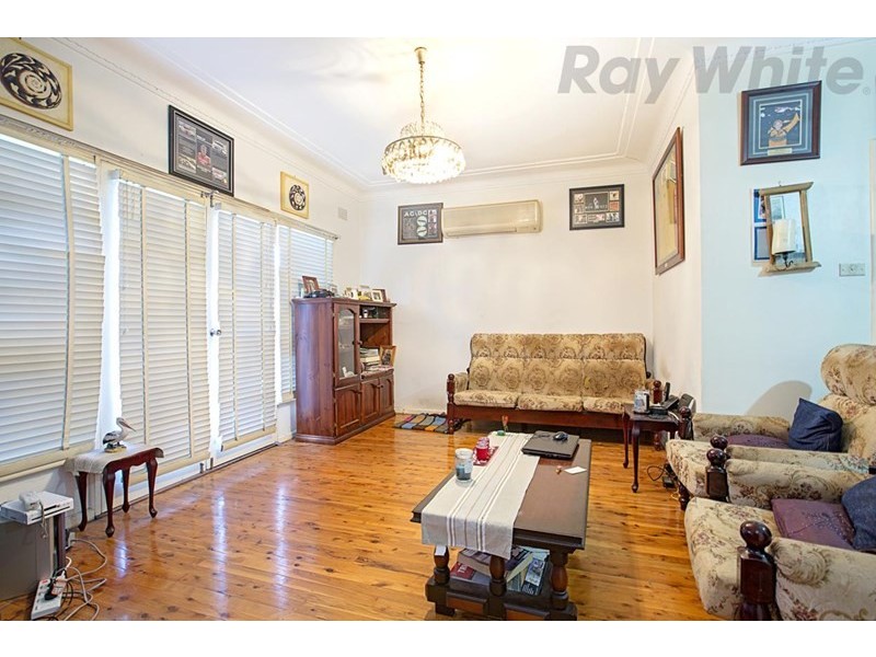 14 Hilltop Avenue, Mount Pritchard NSW 2170