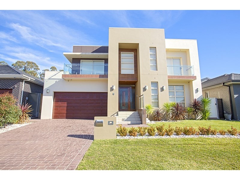 9 Colenso Circuit, Edmondson Park NSW 2174